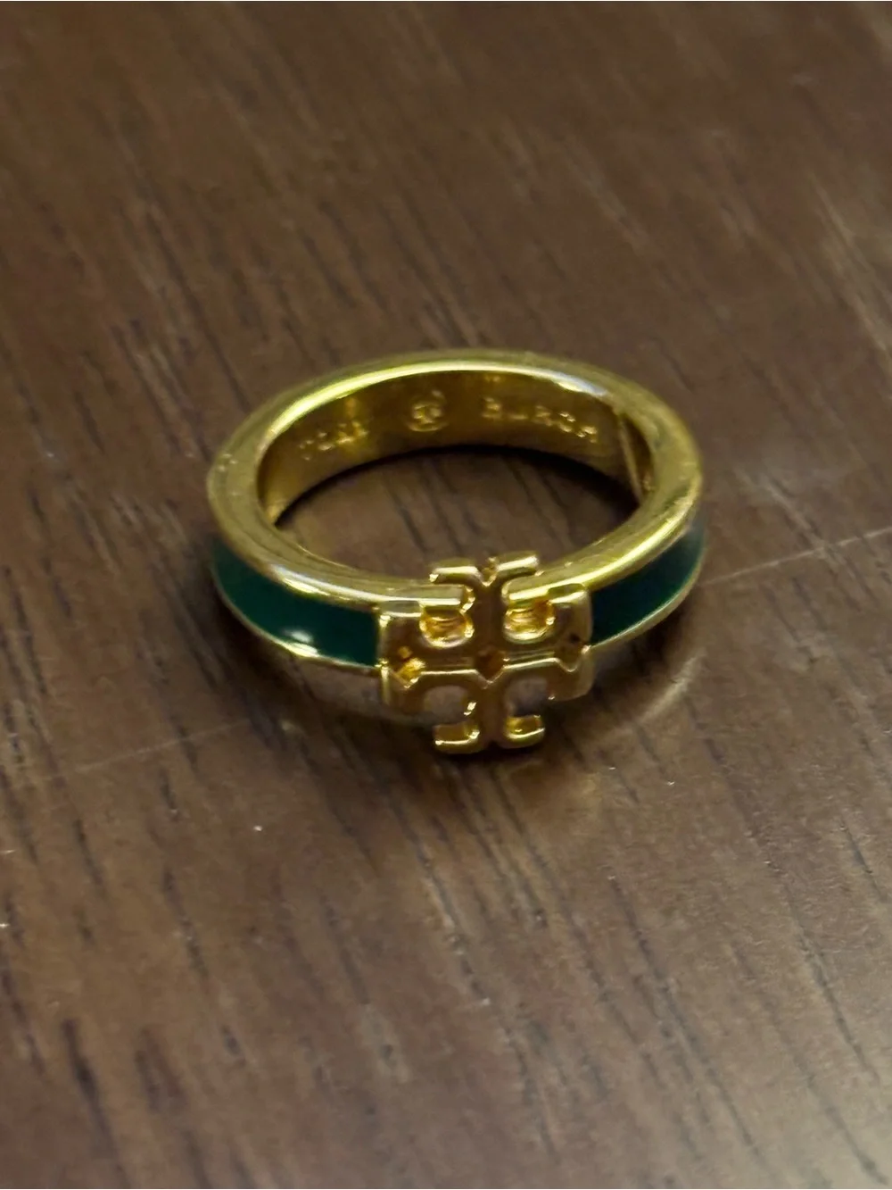 Gold-plated Green Enamel Logo Band Ring tory Burch brand new without tags size 6